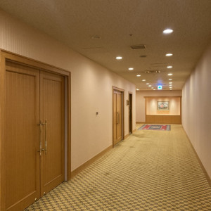フォトスタジオ前の廊下|589112さんの京王プラザホテル八王子の写真(1234412)
