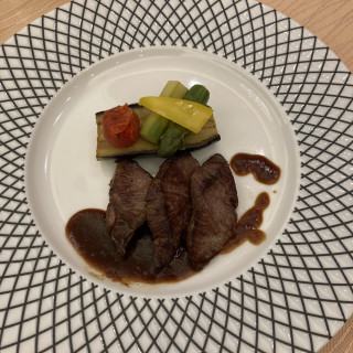 福島牛です。妊婦用にお肉には火を通していただきました。