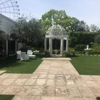 フランス館の挙式もできるガーデン