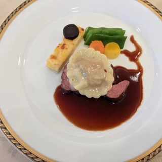 メインディッシュ