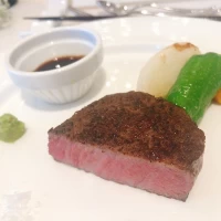 黒毛和牛ステーキ