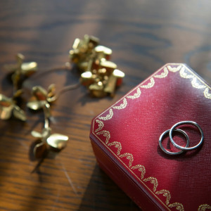 イヤリングと結婚指輪|589800さんのルグラン軽井沢ホテル&リゾートの写真(1369564)