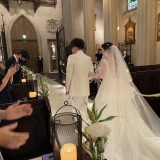 バージンロードが長くゲストの方ともお話ができる。
