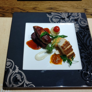 お肉、お魚料理です