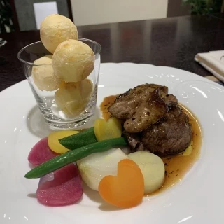 見た目も味も楽しませてくれます。