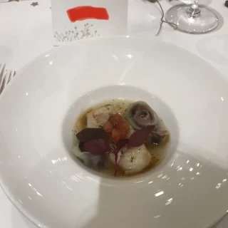 魚も肉も食べれて大満足の料理でした。