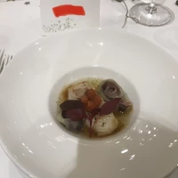 魚も肉も食べれて大満足の料理でした。