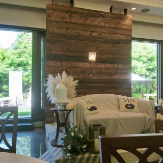 ソファー席が出来ます。