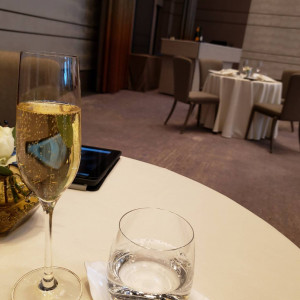 シャンパン|590630さんのフォーシーズンズホテル東京大手町の写真(1788872)