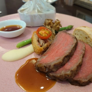 試食