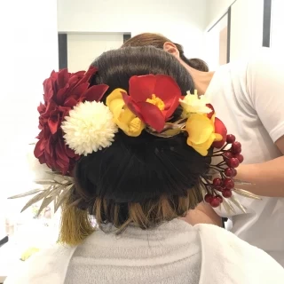髪飾り豊富にあります！