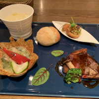 試食のワンプレートコース料理