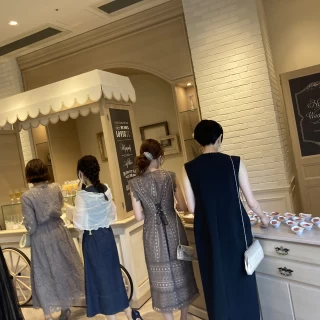 披露宴会場の待合室