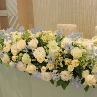 メインテーブルの装花