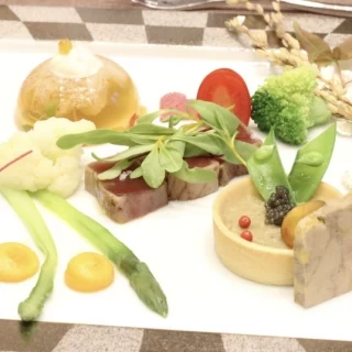 色とりどりのお料理でおいしかったです