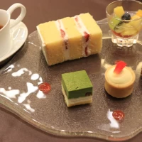 小さめサイズでいろいろな種類をたくさん食べられます