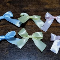 新郎新婦でリボンを作成しました