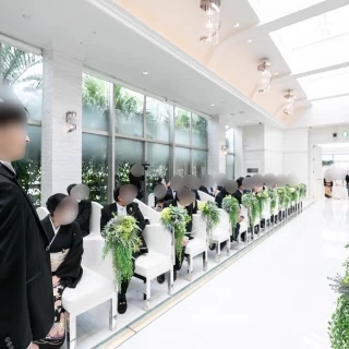 白を基調としたチャペル
