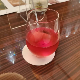オリジナルのハーブティも飲みやすかったです。