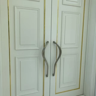 チャペルの扉