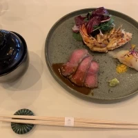 試食