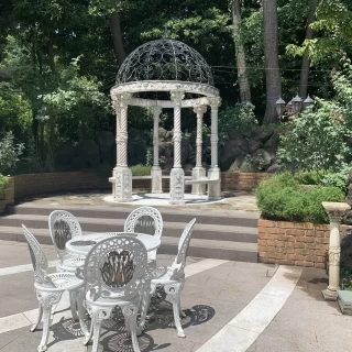 ここで人前式もできるようです。