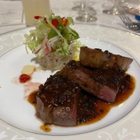 お肉料理