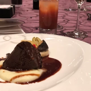 お肉料理