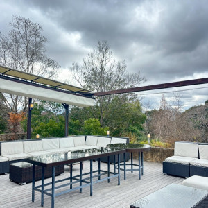 景観が綺麗なテラス。四季折々の景観が楽しめる。|593539さんのザヒルトップテラス奈良の写真(2601858)