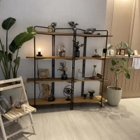 待合室、受付横のインテリアがとてもかわいいです！