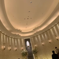天井の高いチャペル