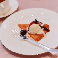 いちごソースに変更していただきました。＋300円？でした。