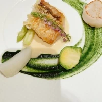 魚料理。4種類から選べる。