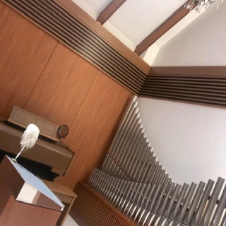 パイプオルガン付きチャペル