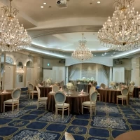 シャンデリアがきれいでした