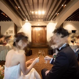 テラス側からの披露宴会場の雰囲気