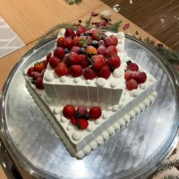 イチゴのケーキ