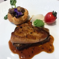 お肉料理