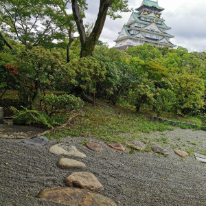 待合室から見た大阪城|595063さんの大阪城西の丸庭園 大阪迎賓館の写真(1277561)