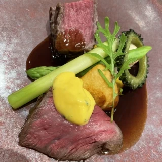 メインの肉料理
