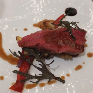 お肉料理