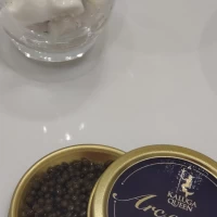 キャビア缶とても美味しいです