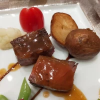 メインのお肉料理
