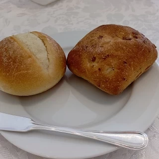 パン（バターがありませんでした）