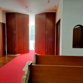 チャペルの出口