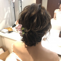 披露宴でのヘアチェンジ