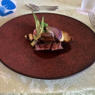 お肉料理
