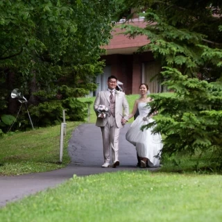 支度を終え、チャペルに向かっています