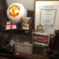 何故かサッカーボールが