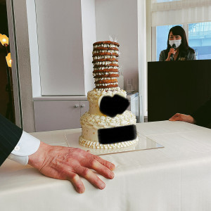 ウエディングケーキがオリジナリティに溢れていました|596776さんの小さな結婚式 表参道店の写真(1477045)